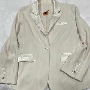 Tory Burch Cream Blazer with Notched Lapels